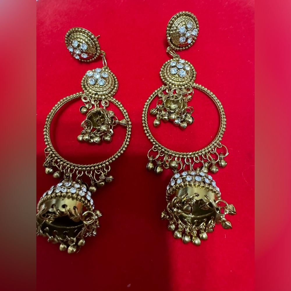 Gold Jumka